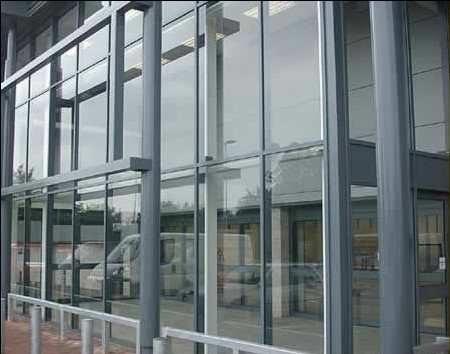 玻璃幕墻多樣化的應用